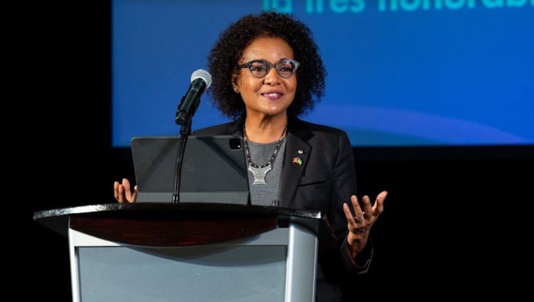 Michaelle-Jean-speaking-IWD-Key-to-the-Ottawa-2022